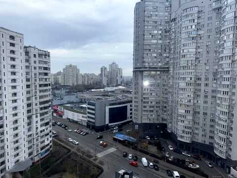 квартира за адресою Петра Григоренка просп., 36