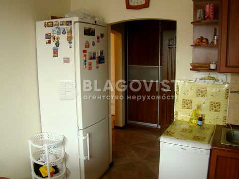 квартира за адресою Федора Ернста вул., 6