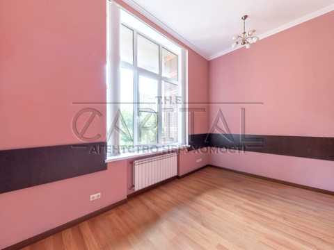 комерційна за адресою Старонаводницька вул., 6