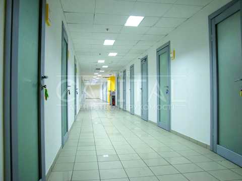 комерційна за адресою Героїв Космосу вул., 7