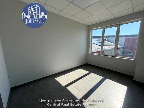 коммерческая по адресу Ярослава Мудрого ул. (Моріса Тореза), 64Б