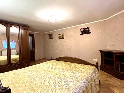 квартира по адресу Плуговая ул., 10-А