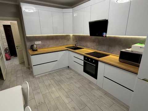 квартира за адресою Академіка Сахарова вул., 3-А