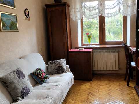 квартира за адресою Злуки просп., 1