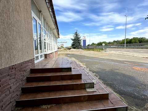 комерційна за адресою Шевченка, 60