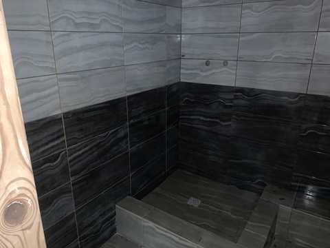 комерційна за адресою Шевченка, 60