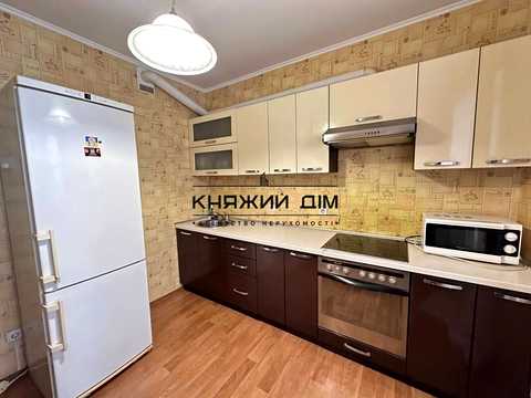 квартира за адресою Єлизавети Чавдар вул., 28