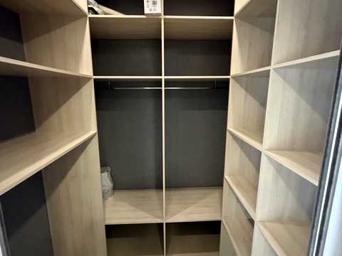 квартира за адресою Юнацька вул., 10