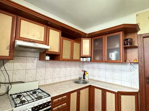 квартира за адресою Молодіжна вул., 52