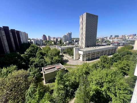 квартира по адресу Голосеевский просп. (40-летия Октября), 11