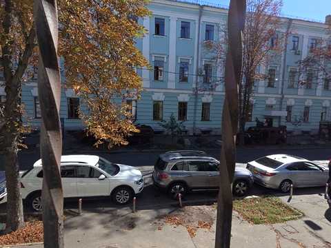 коммерческая по адресу Михаила Грушевского ул., 28/2