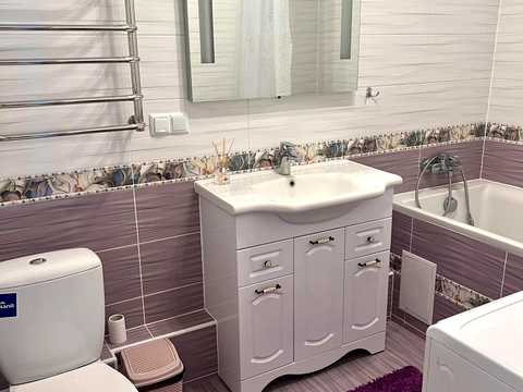 квартира за адресою Анни Ахматової вул., 22