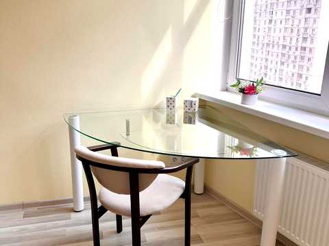 квартира за адресою Анни Ахматової вул., 22