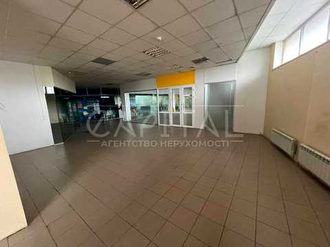комерційна за адресою Федора Ернста вул., 4