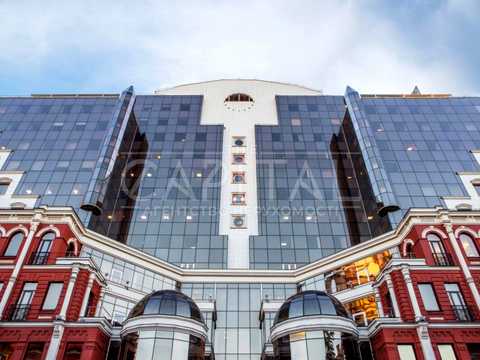 комерційна за адресою Жилянська вул., 75