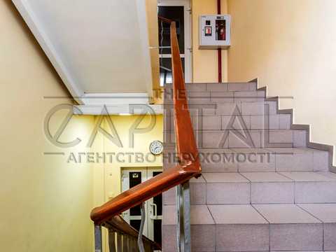комерційна за адресою Дегтярівська вул., 45