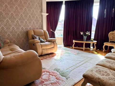 квартира за адресою Таїрова вул., 6