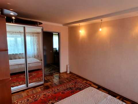 квартира по адресу Сергея Синенко ул. (Кремлевская), 65