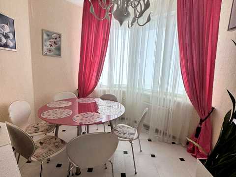 квартира за адресою Середньофонтанська вул., 19-А