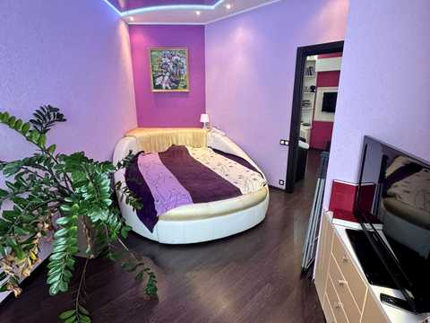 квартира за адресою Середньофонтанська вул., 19-А