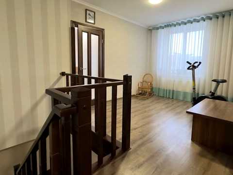 квартира за адресою Озерна вул., 3