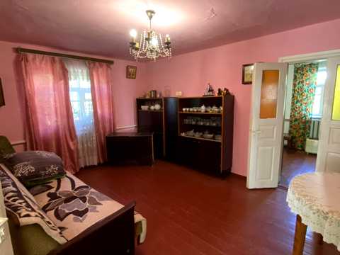будинок за адресою Лісова вул., 24