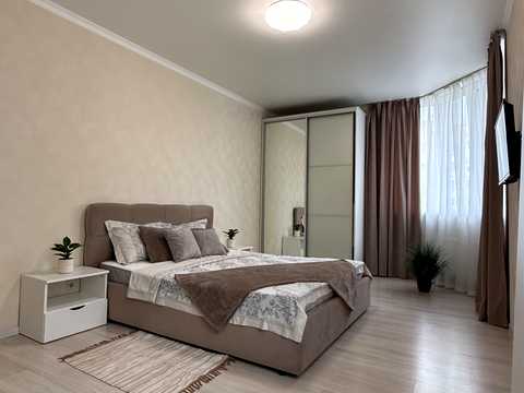 квартира за адресою Корольова вул., 2