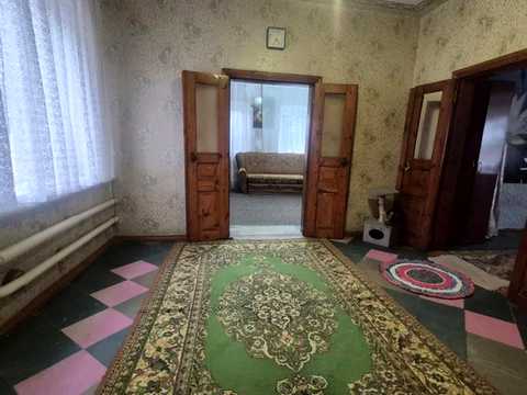 будинок за адресою Підгородне