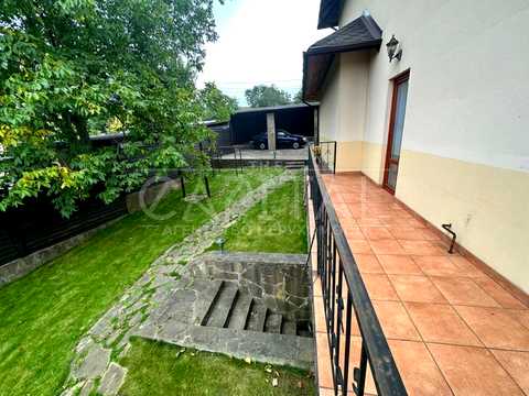 дом по адресу Лесі Українки