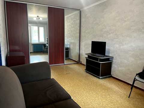 квартира за адресою Бакинська вул., 37