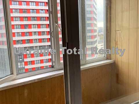 квартира по адресу Патриарха Мстислава Скрипника ул. (Миколи Островського), 7