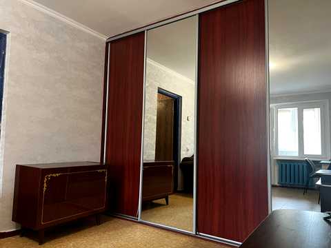 квартира за адресою Бакинська вул., 37