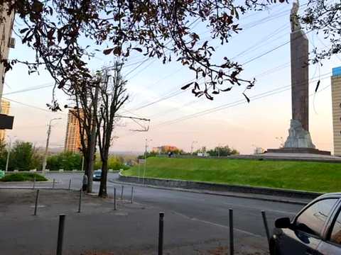 квартира за адресою Дмитра Яворницького просп. (Карла Маркса), 2-А