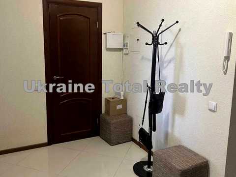 квартира за адресою Сім'ї Кульженків вул. (Петра Дегтяренка), 33