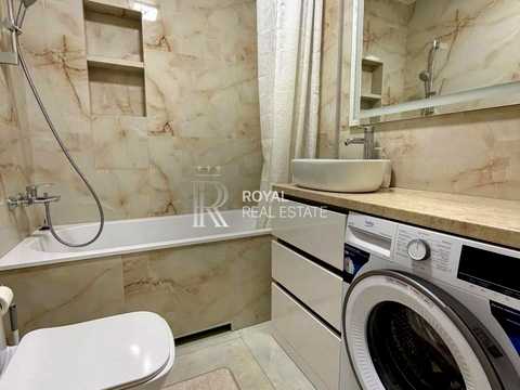 квартира за адресою Корольова вул., 2