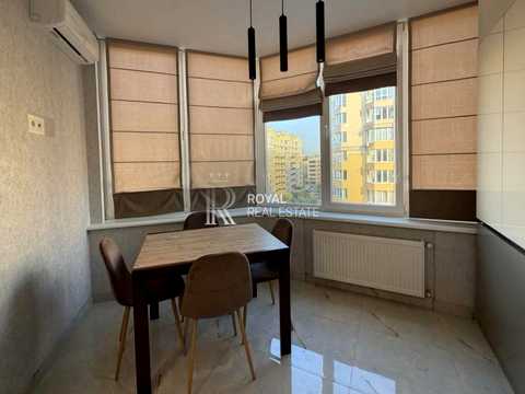 квартира за адресою Корольова вул., 2