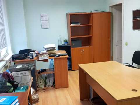 коммерческая по адресу Антоновича ул. (Горького), 172