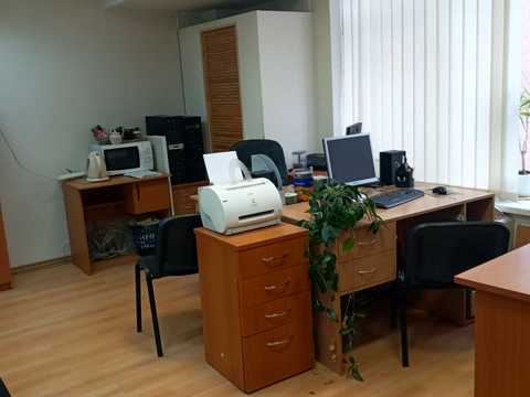 коммерческая по адресу Антоновича ул. (Горького), 172