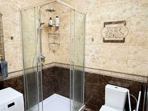 квартира за адресою Італійський бульв., 1-А