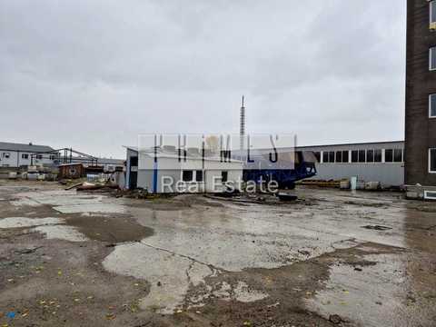 коммерческая по адресу Металлургов ул., 3