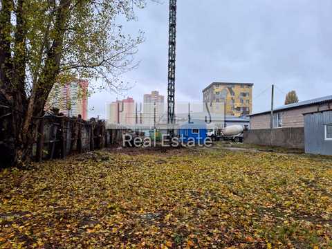 коммерческая по адресу Металлургов ул., 3