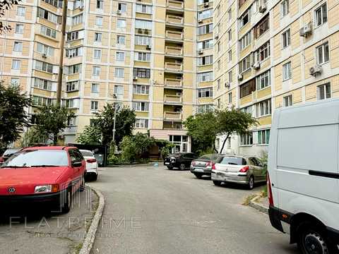 квартира за адресою Петра Григоренка просп., 1