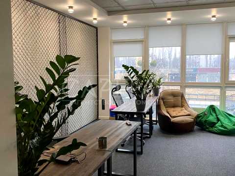 комерційна за адресою Київ, Джона Маккейна вул. (Івана Кудрі), 3-А