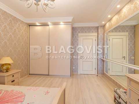 квартира по адресу Елизаветы Чавдар ул., 2