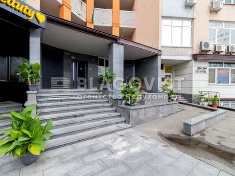 квартира по адресу Елизаветы Чавдар ул., 2