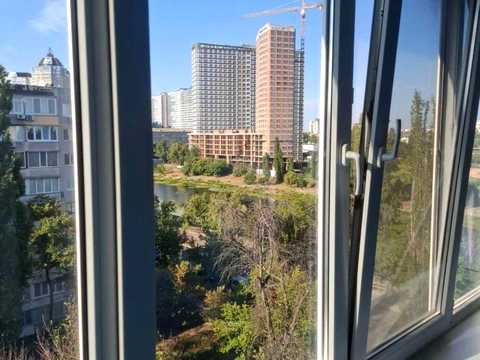 квартира за адресою Ентузіастів вул., 21