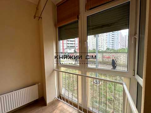 квартира за адресою Драгоманова вул., 2-Б