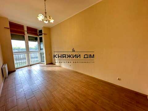 квартира за адресою Драгоманова вул., 2-Б