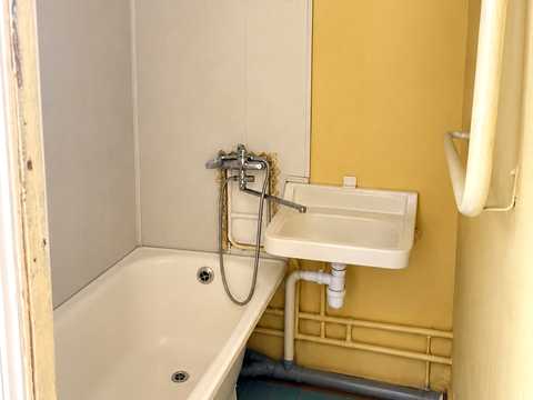 квартира за адресою Валентинівська вул. (Блюхера), 54