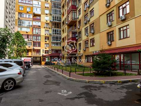 квартира за адресою Євгена Коновальця вул. (Щорса), 36-Е